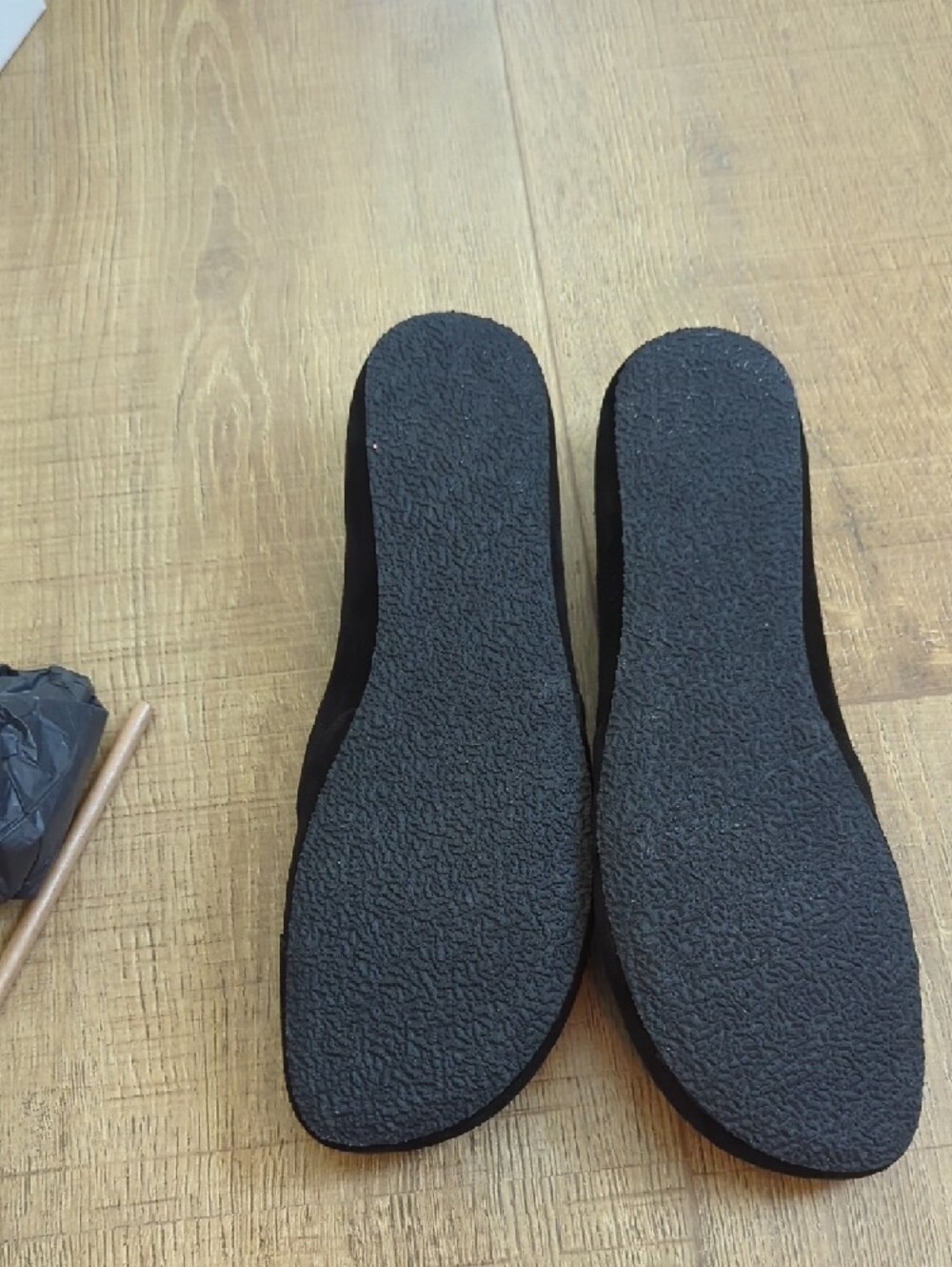 Shapen Women's Peony Black Suede Slip-On Flats - Picture 9 of 9